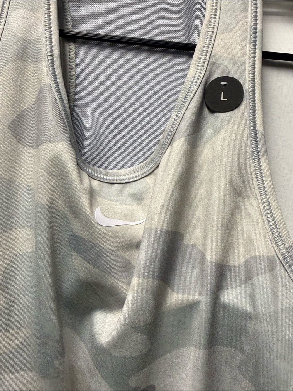 Nike Dri-FIT Light Gray Sport Tank and Leggings - Picture 11 of 12